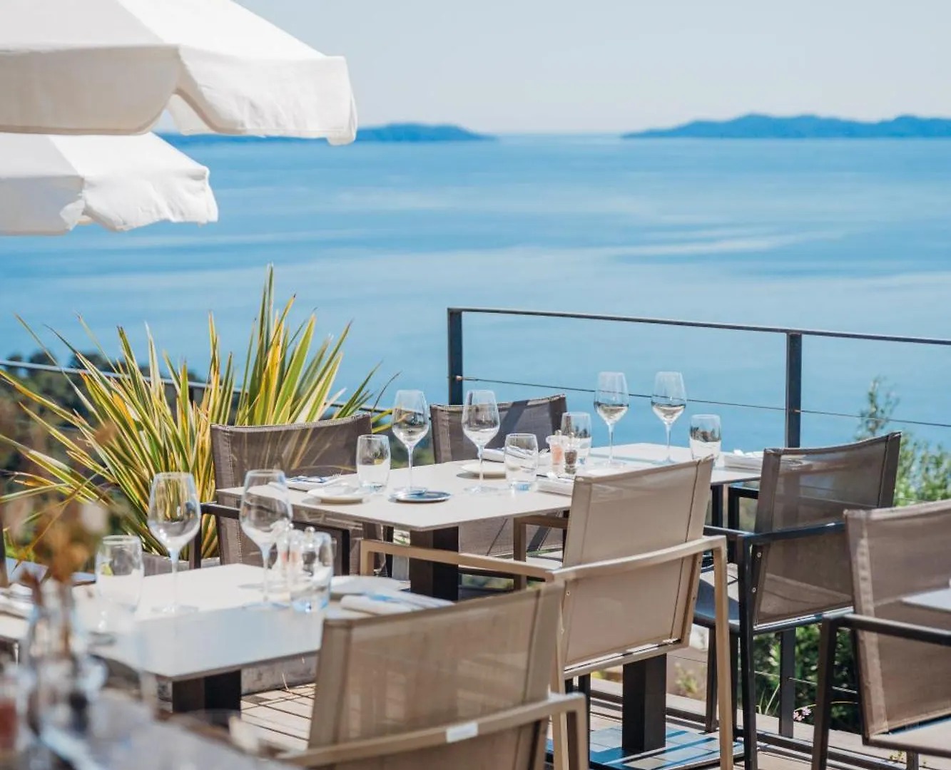 Hotel La Villa Douce Rayol-Canadel-sur-Mer 4*,  France