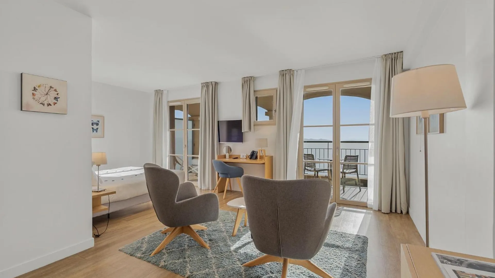 Hotel La Villa Douce Rayol-Canadel-sur-Mer