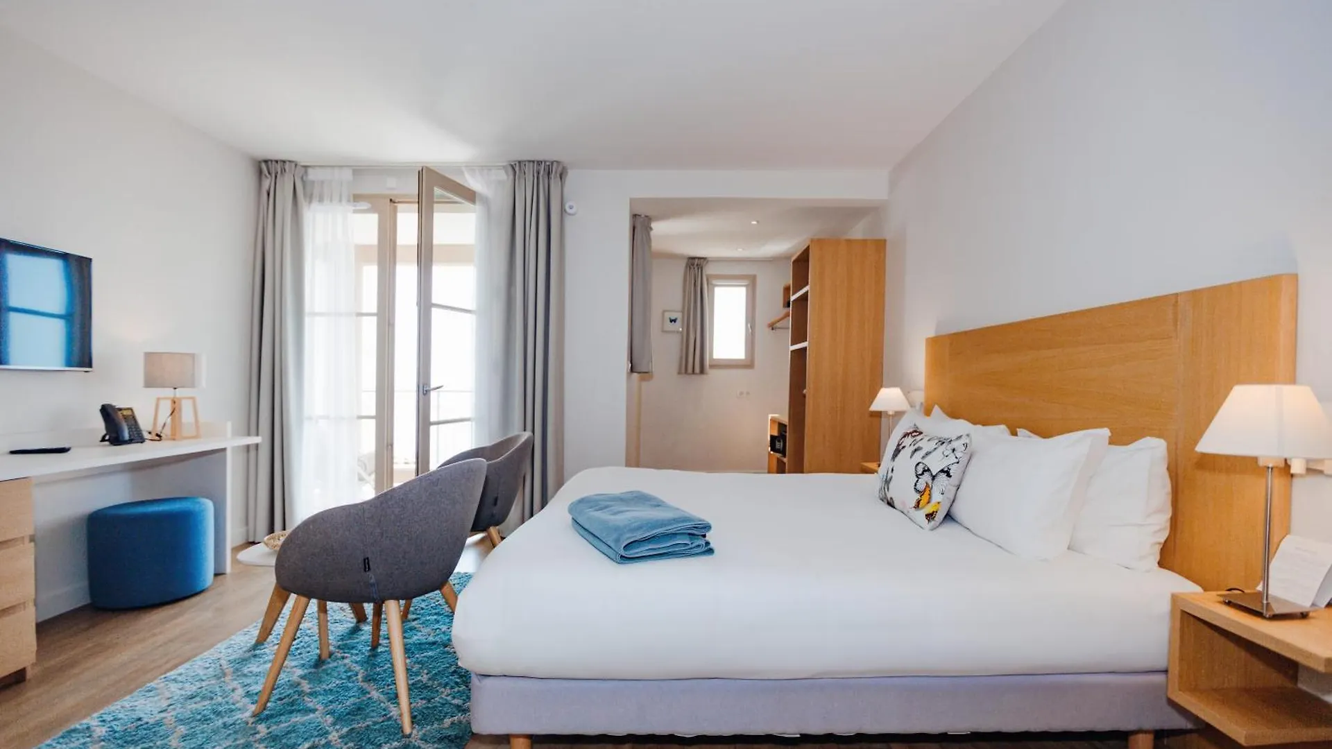 Hotel La Villa Douce Rayol-Canadel-sur-Mer