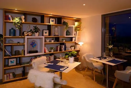 Hotel La Villa Douce Rayol-Canadel-sur-Mer