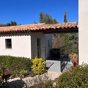 Bed and breakfast 1 2 Personnes, Peymeinade
