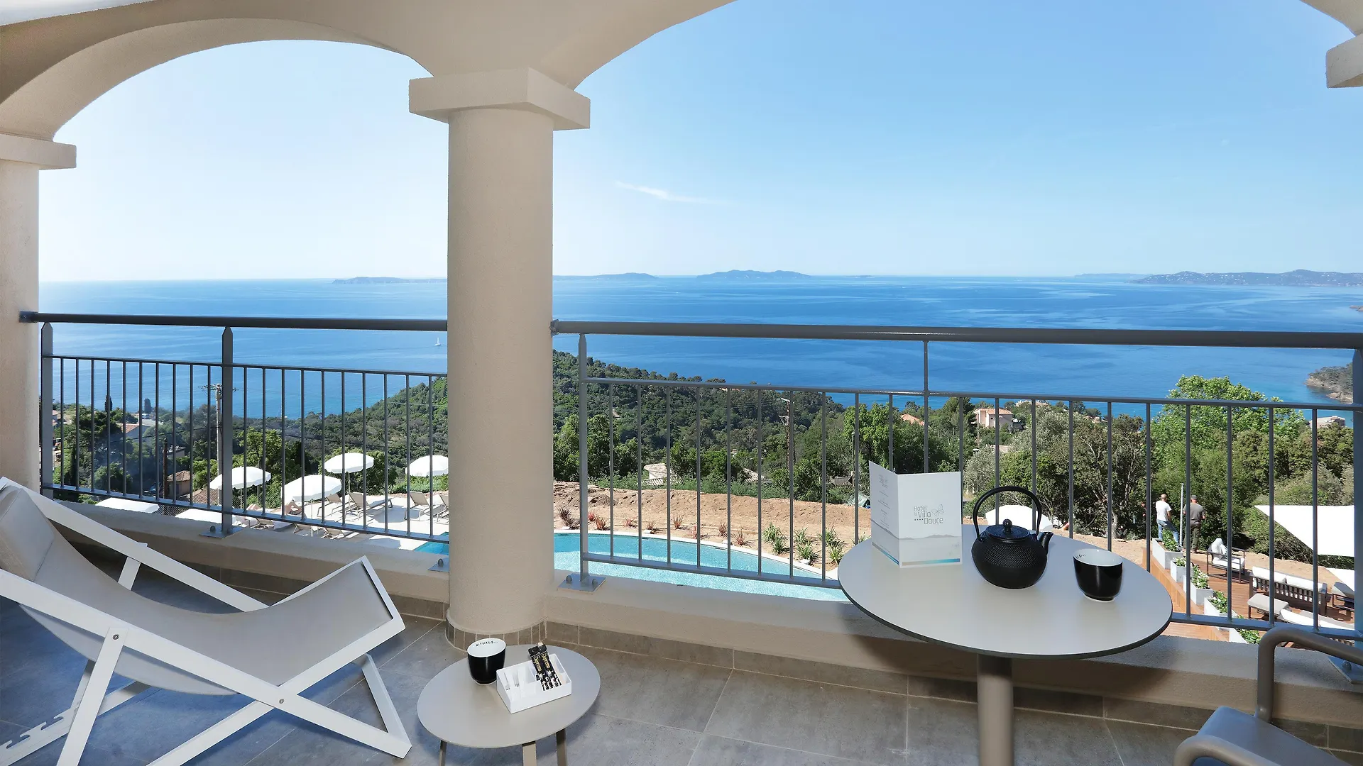 Hôtel La Villa Douce Le Le Rayol-Canadel-sur-Mer Hotel