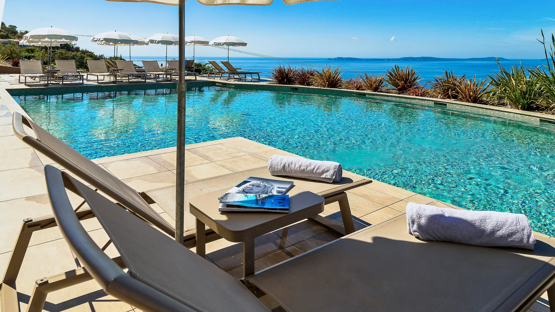 Hotel La Villa Douce Rayol-Canadel-sur-Mer