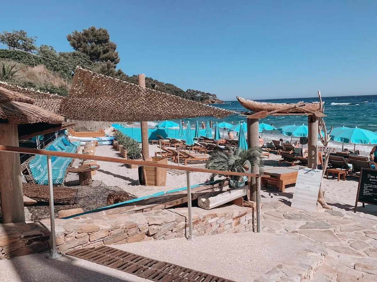 Hôtel La Villa Douce Le Le Rayol-Canadel-sur-Mer 4*,