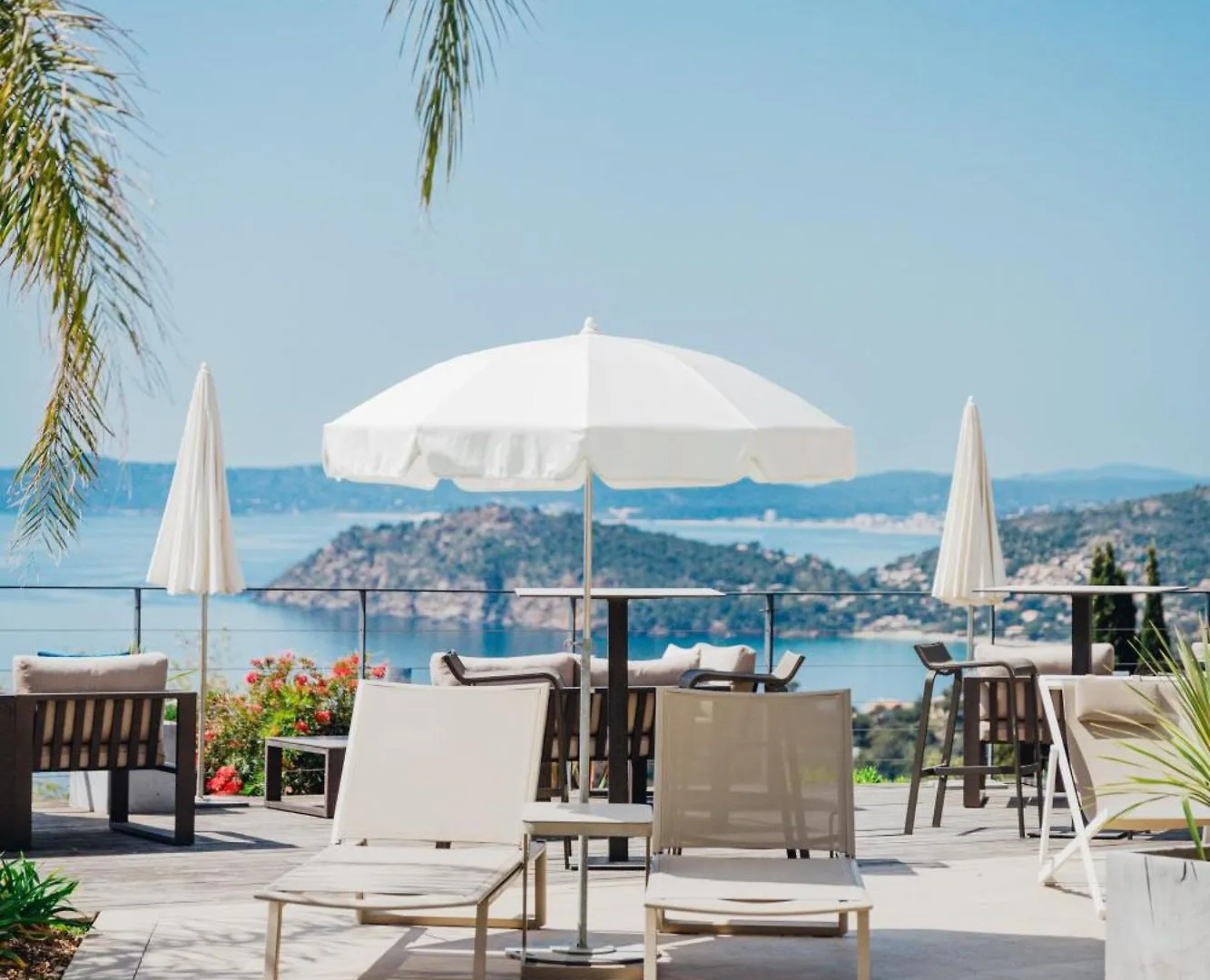 Hotel Hôtel La Villa Douce Le Le Rayol-Canadel-sur-Mer