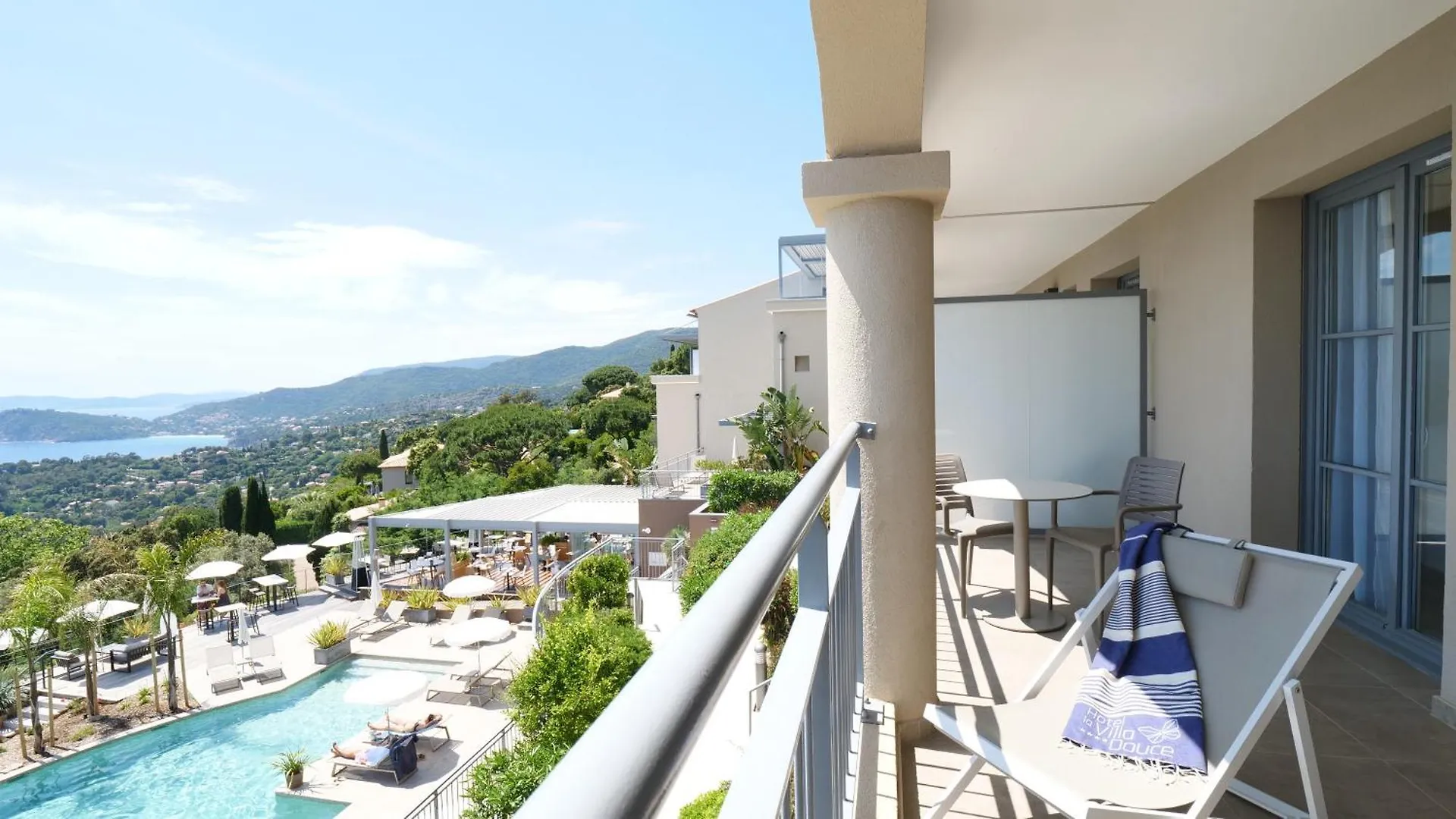 Hotel La Villa Douce Rayol-Canadel-sur-Mer